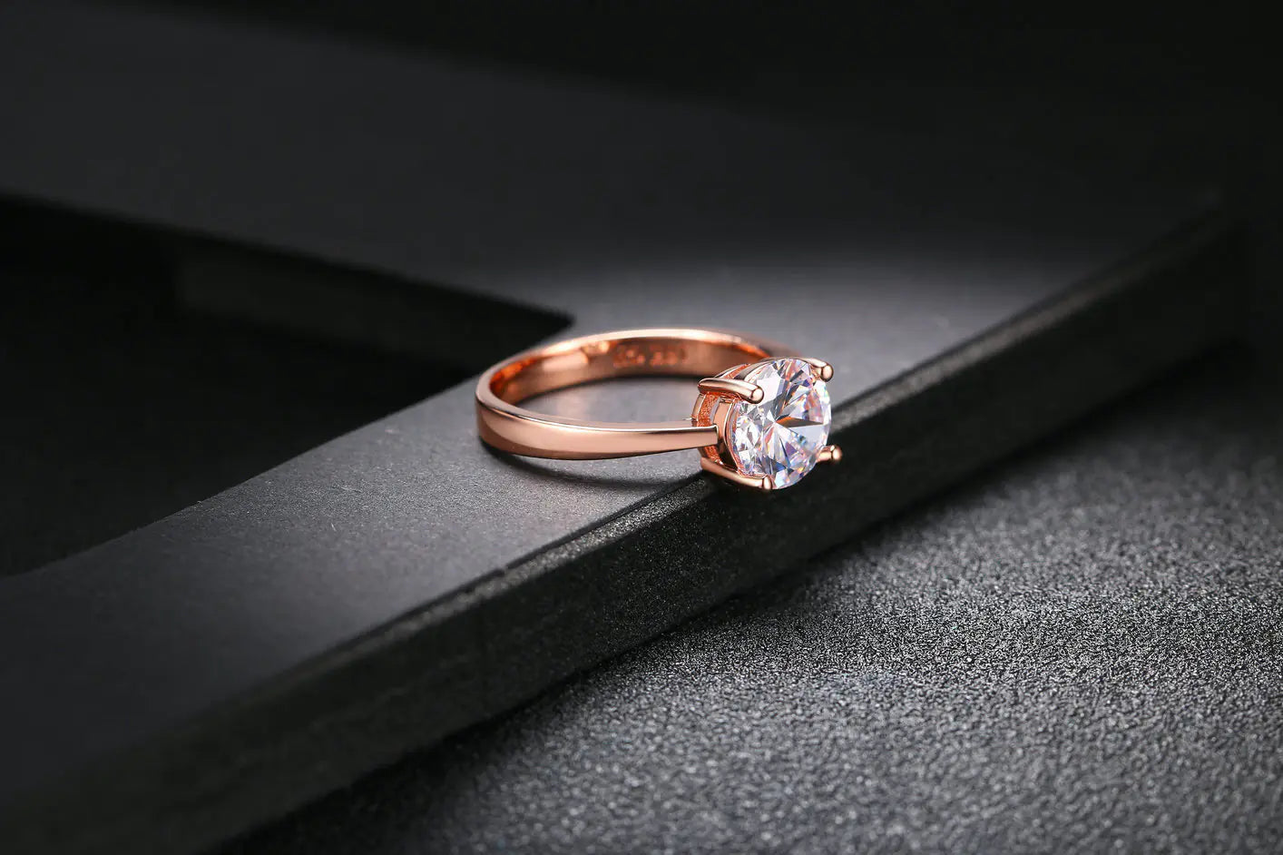 Rose Gold Zircon Stone Fashion Wedding Ring