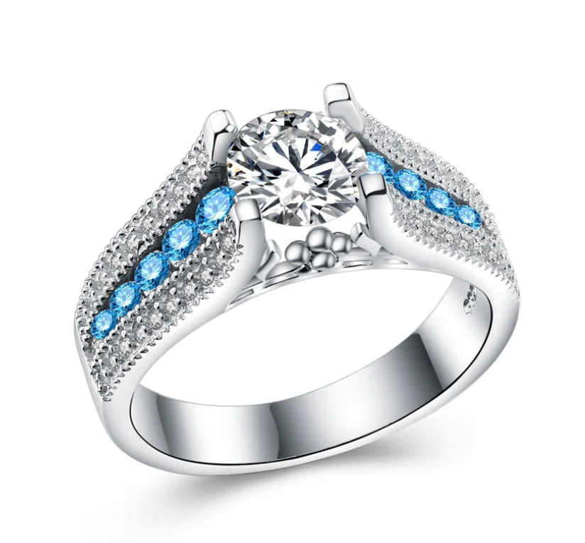 Fashionable Zircon Stone Ring
